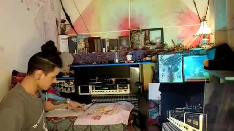 Snapshot of eleazar_blake chatting on 09-30-25, 05:56 Sir Eleazar online show from 09-30-25, 05:56