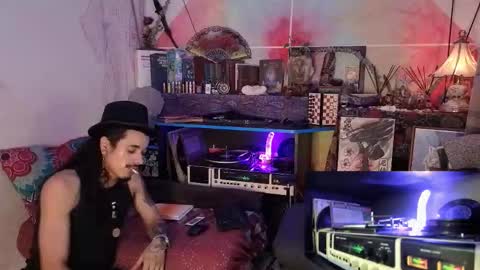 Snapshot of eleazar_blake chatting on 11-01-25, 03:19 Sir Eleazar online show from 11-01-25, 03:19