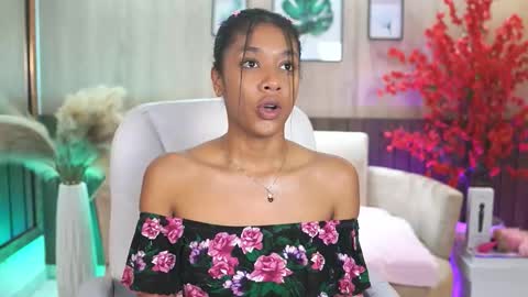 Snapshot of electraajones chatting on 11-27-25, 11:34 Electra Jones online show from 11-27-25, 11:34