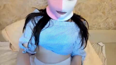 elegancekitten online show from 12-05-25, 12:03