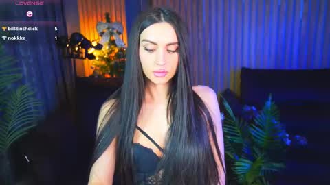 elegant_mysterious online show from 01-10-26, 09:41