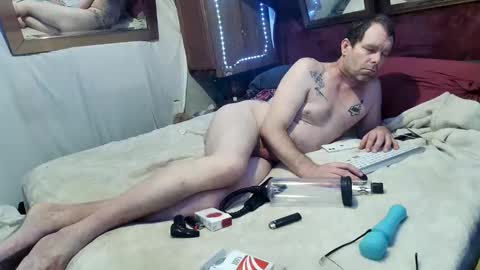 Snapshot of elegantdeviance69 chatting on 01-31-25, 03:00 ElegantDeviance69 online show from 01-31-25, 03:00