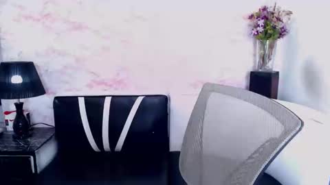 XIOMY   give LIKE on my page online show from 03-11-25, 03:34