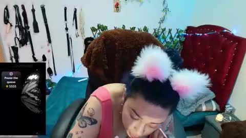 elektra online show from 11-19-25, 07:30