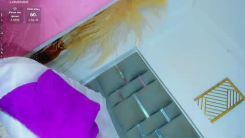 Snapshot of elektraa_foxx_ chatting on 07-20-26, 10:39 Elecktra online show from 07-20-26, 10:39