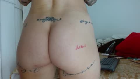 Snapshot of elektratattoo chatting on 09-12-25, 03:39 elektra online show from 09-12-25, 03:39