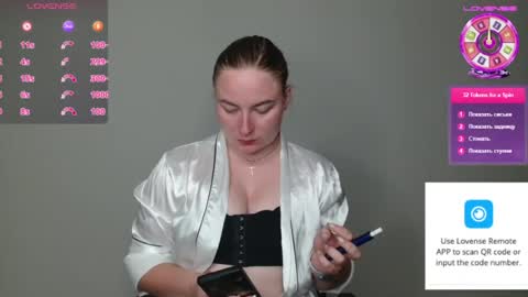 Snapshot of elena_maeer chatting on 07-17-26, 06:57 Elena online show from 07-17-26, 06:57