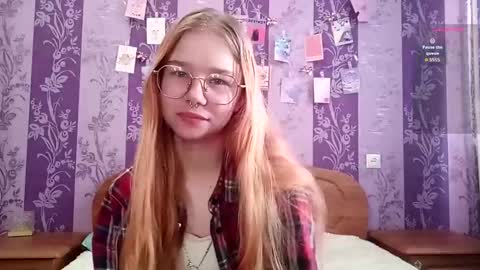 Mia online show from 02-21-26, 04:24