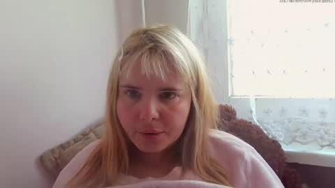 Elena online show from 05-14-26, 10:55