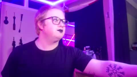 Elena Kryshenko online show from 09-17-25, 04:08