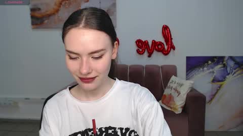 elenaoconar online show from 03-10-25, 06:38