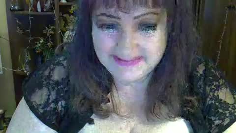 ElenaZed online show from 01-25-25, 05:40