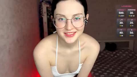 Annie PVT IS OPEN online show from 01-17-26, 09:18