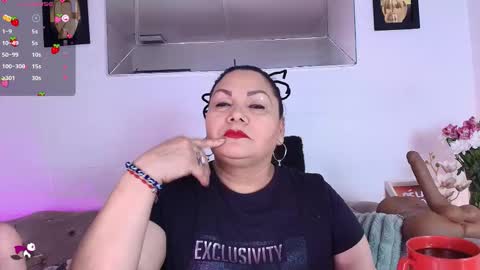 Snapshot of elenna_boobs_ chatting on 10-12-25, 06:56 elenna_boobs_ online show from 10-12-25, 06:56