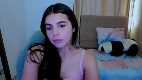 Snapshot of elenna_hotx chatting on 07-24-26, 07:56 agnes online show from 07-24-26, 07:56