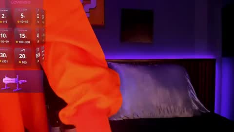 ELETTRA online show from 04-05-26, 02:09