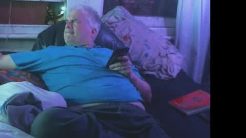 Snapshot of eleventhphoenix chatting on 09-11-25, 09:26 TheEleventhPhoenix online show from 09-11-25, 09:26