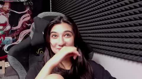 Elfy online show from 11-21-25, 09:46