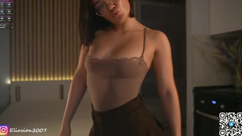 Eli  online show from 04-11-26, 01:26