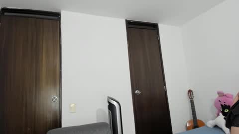 eli_dl online show from 10-29-25, 08:38