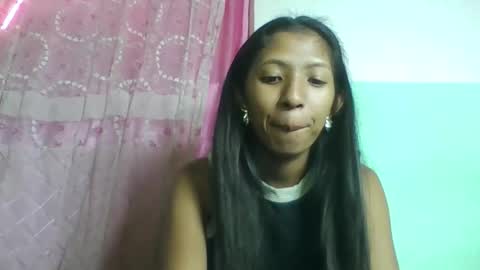 Snapshot of eliah193653 chatting on 05-05-26, 06:32 eliah193653 online show from 05-05-26, 06:32