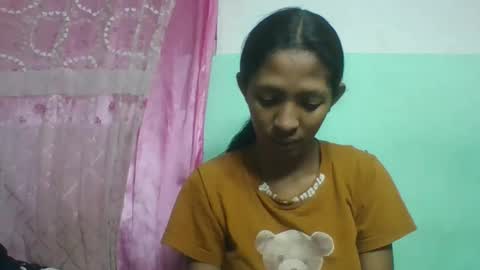 Snapshot of eliah193653 chatting on 05-11-26, 06:08 eliah193653 online show from 05-11-26, 06:08