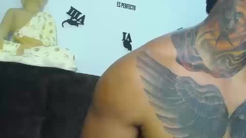 Snapshot of elian_atlas1 chatting on 10-16-25, 06:31 Elian online show from 10-16-25, 06:31