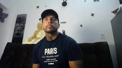 Snapshot of elian_atlas1 chatting on 10-18-25, 07:25 Elian online show from 10-18-25, 07:25