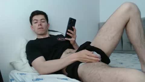 Snapshot of elian_tg chatting on 11-08-25, 03:34 Elian online show from 11-08-25, 03:34