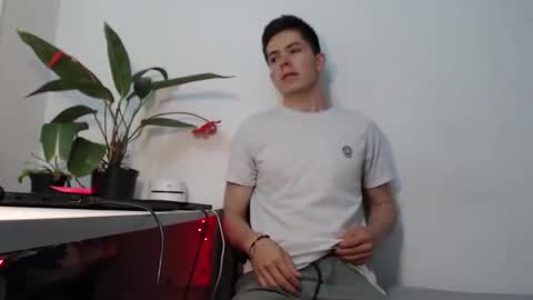 Elian online show from 02-24-26, 08:07