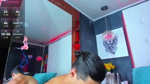 ---Elian--- online show from 10-22-25, 10:20