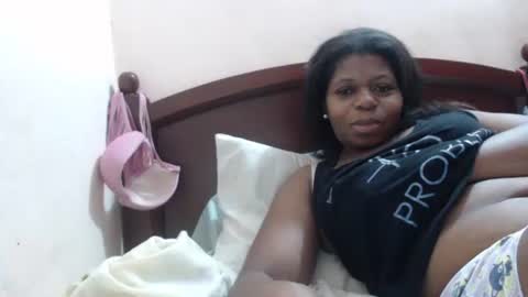 Snapshot of elianis598477 chatting on 11-23-25, 08:41 elianis598477 online show from 11-23-25, 08:41