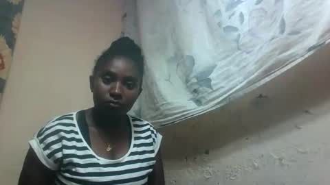 eliannee online show from 12-04-25, 07:22