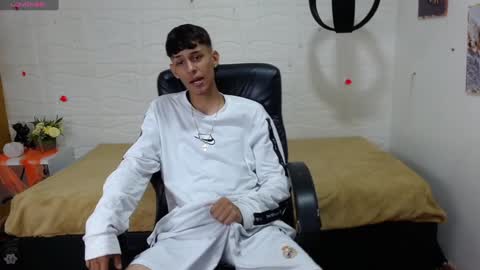 E L I A S online show from 12-19-24, 03:29