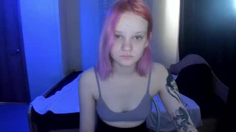 elieiza_xo online show from 02-08-26, 09:23