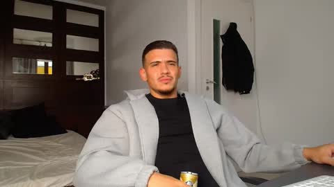 ElijahThorne online show from 02-02-26, 06:23