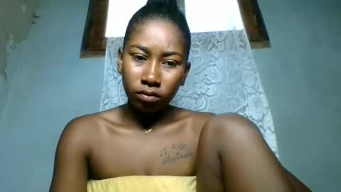 Snapshot of elina981 chatting on 03-13-26, 11:39 elina981 online show from 03-13-26, 11:39
