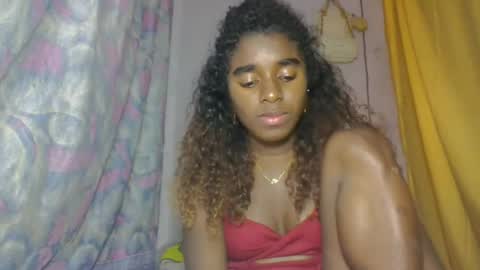 Snapshot of elina981 chatting on 04-13-26, 10:54 elina981 online show from 04-13-26, 10:54