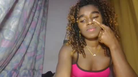 Snapshot of elina981 chatting on 05-08-26, 10:15 elina981 online show from 05-08-26, 10:15