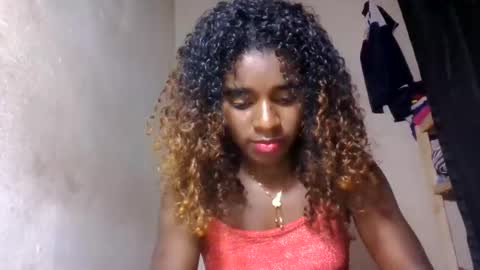 Snapshot of elina981 chatting on 05-26-26, 08:54 elina981 online show from 05-26-26, 08:54