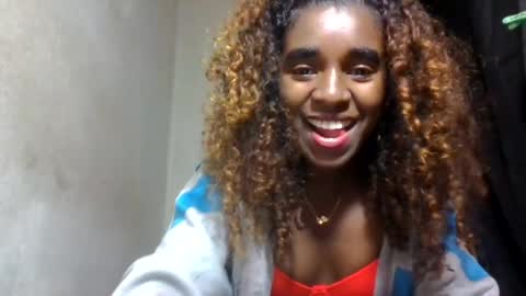 Snapshot of elina981 chatting on 07-17-26, 11:28 elina981 online show from 07-17-26, 11:28