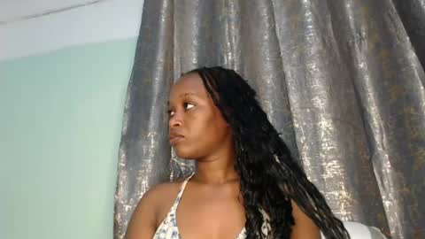 Snapshot of elina_gee chatting on 07-09-26, 09:02 elina_gee online show from 07-09-26, 09:02