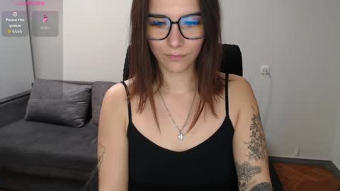 Snapshot of elina_posh chatting on 04-09-26, 11:15 Liza online show from 04-09-26, 11:15