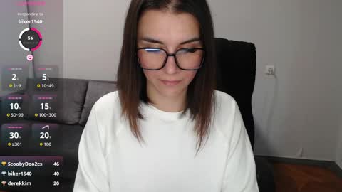 Snapshot of elina_posh chatting on 04-14-26, 12:44 Liza online show from 04-14-26, 12:44