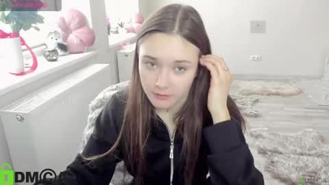 elina_x online show from 04-14-26, 07:47