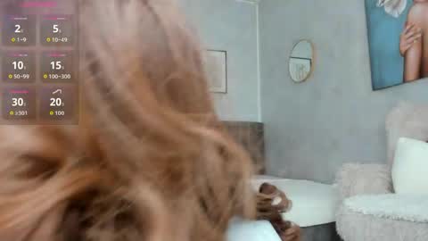 Snapshot of elinamoon_ chatting on 04-23-26, 07:52 Elina online show from 04-23-26, 07:52