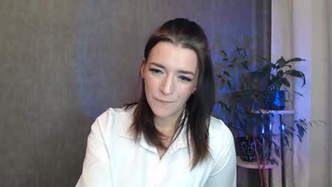 Elina online show from 09-20-25, 11:28
