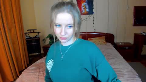Snapshot of elinor_faith chatting on 02-02-25, 03:28 elinor_faith online show from 02-02-25, 03:28