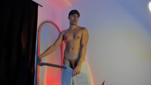 elio_dicaprio online show from 11-12-25, 01:06