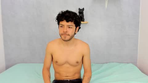 Snapshot of eliotkinky chatting on 03-02-26, 03:30 Elio online show from 03-02-26, 03:30